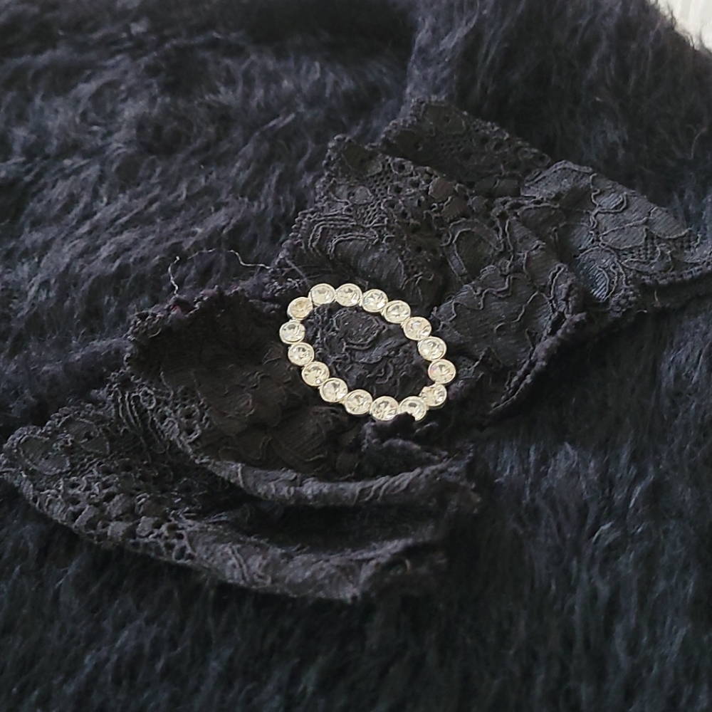 Sweater - Picture 7 of 7